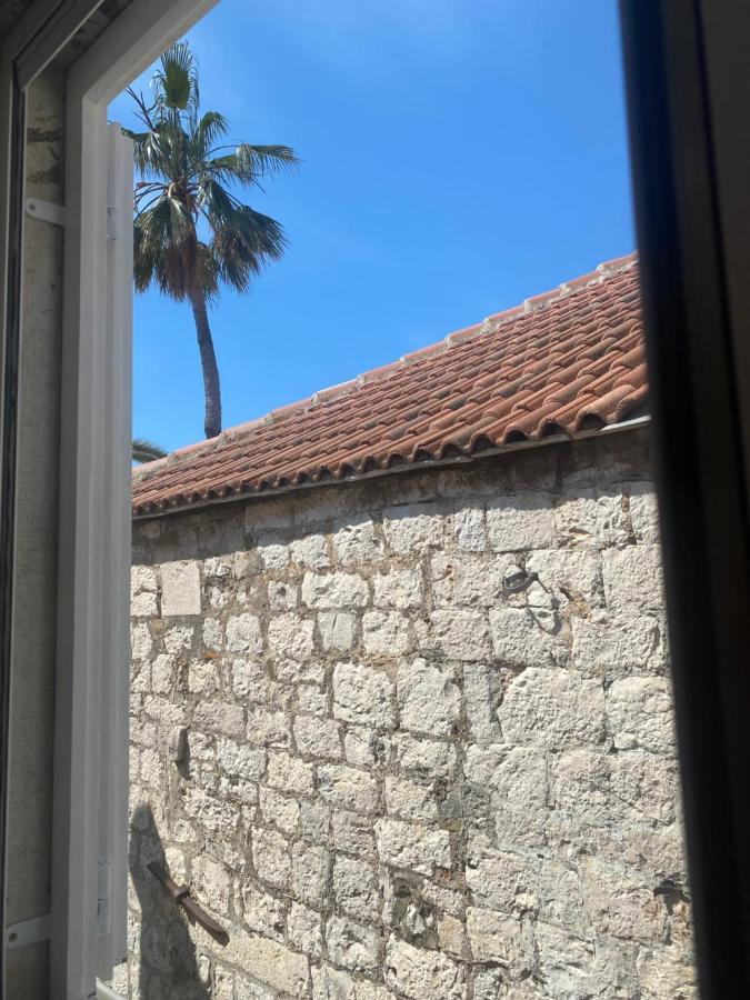 Apartment *beautiful, Centrally Located Apartment*